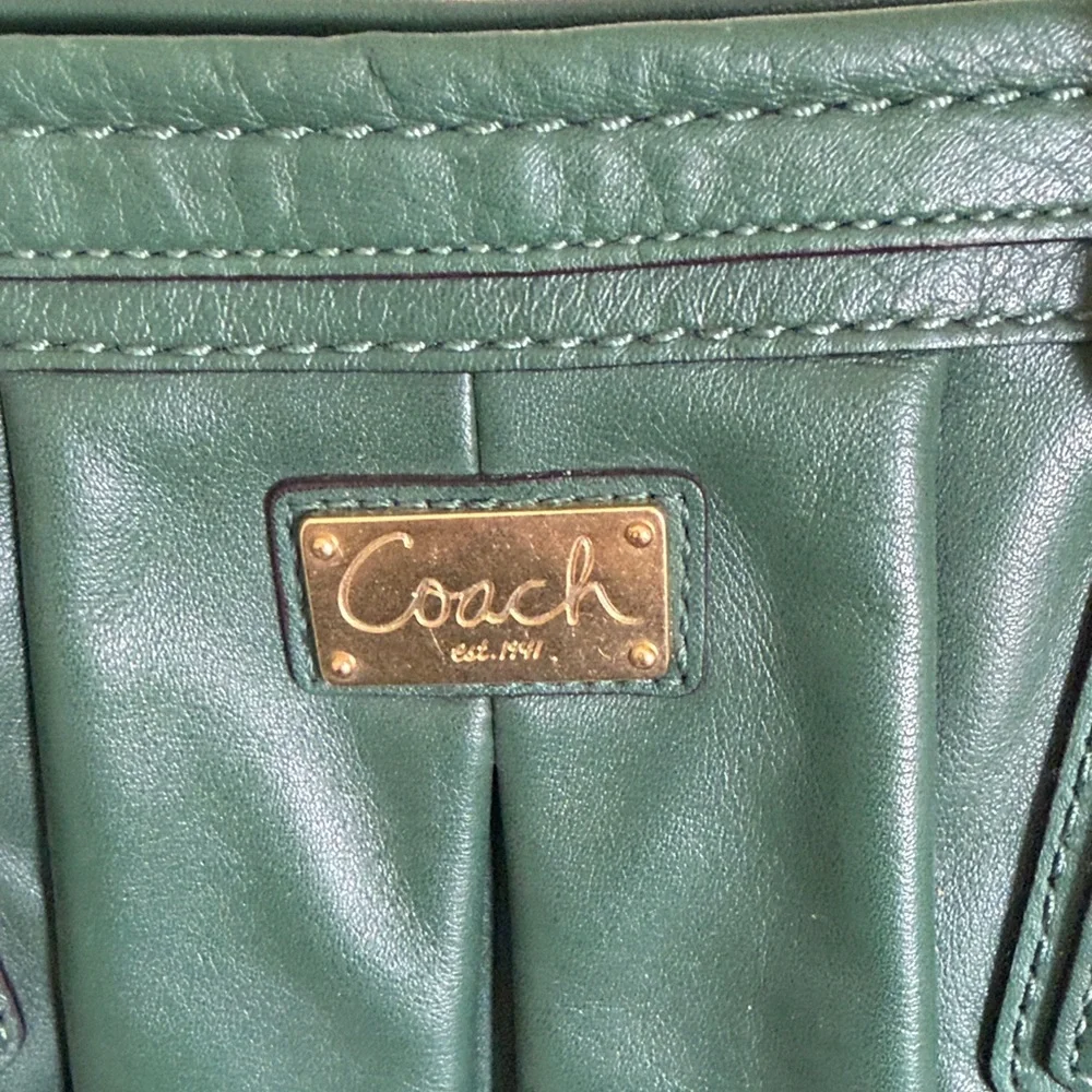 VINTAGE Coach Dark Green Leather Satchel with Gold Hardware